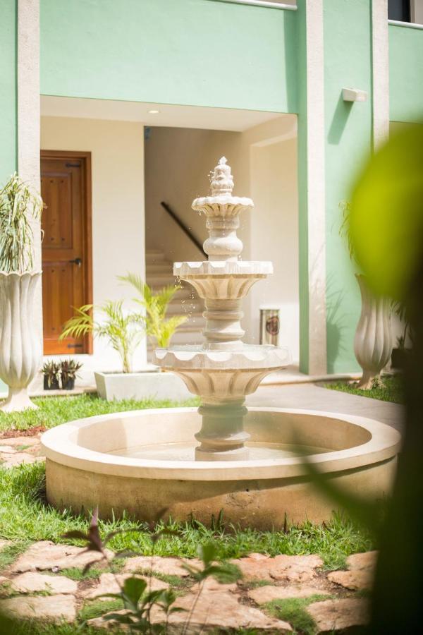 Maculan Hotel Valladolid  Ngoại thất bức ảnh