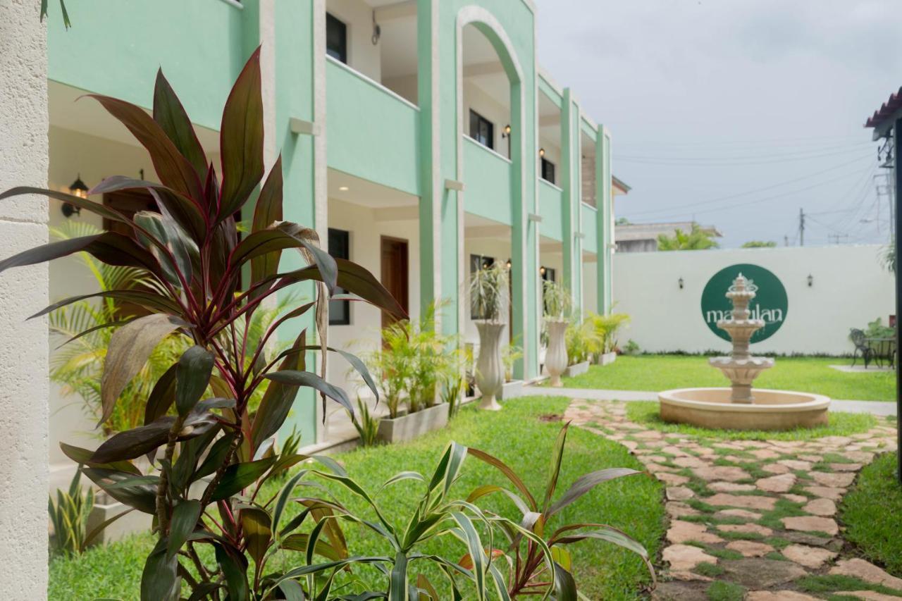 Maculan Hotel Valladolid  Ngoại thất bức ảnh