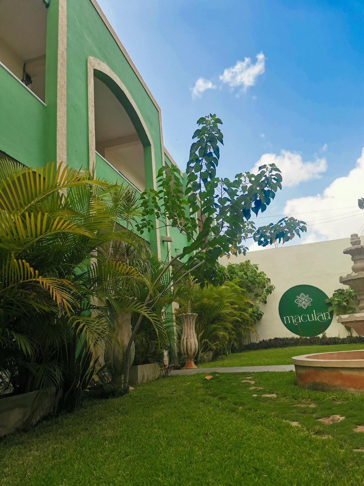 Maculan Hotel Valladolid  Ngoại thất bức ảnh